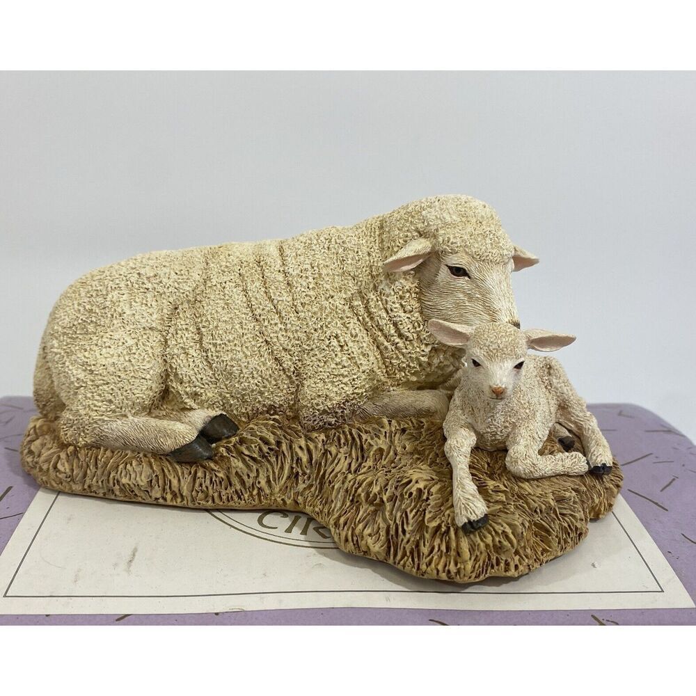 The Blackshear Circle Nativity Sheep w/ Lamb 805845 New In Box